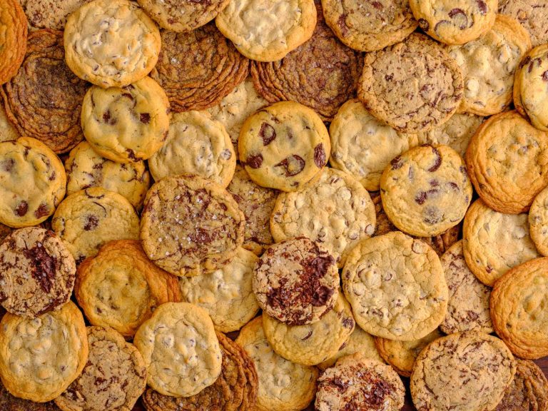 The Ultimate Guide to Crafting the Perfect Chocolate Chip Cookie – Featuring 10 Exceptional Recipes